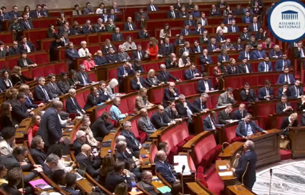 Des députés dans l'hémicycle - assemblé nationale, France